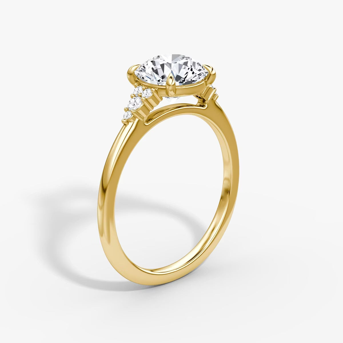 1 Carat Yanları Taşlı Tektaş