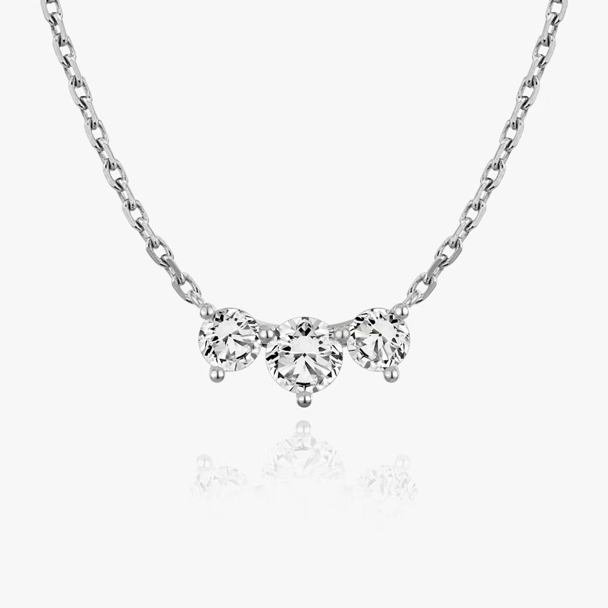 6 Carat Round Üçtaş Tasarım Pırlanta Kolye White önden görünüm