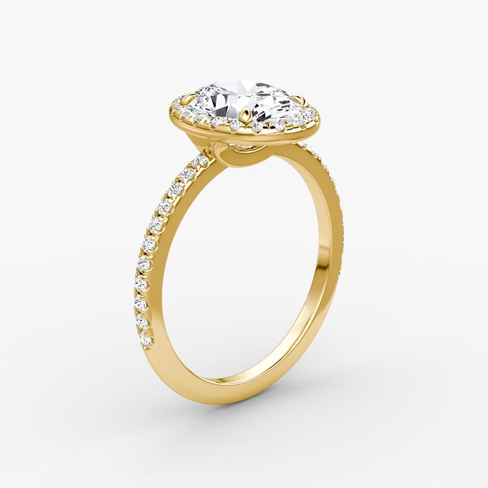 2,00 Carat Oval Kesim Halo Pırlanta Yüzük Sarı Altın yan görünüm