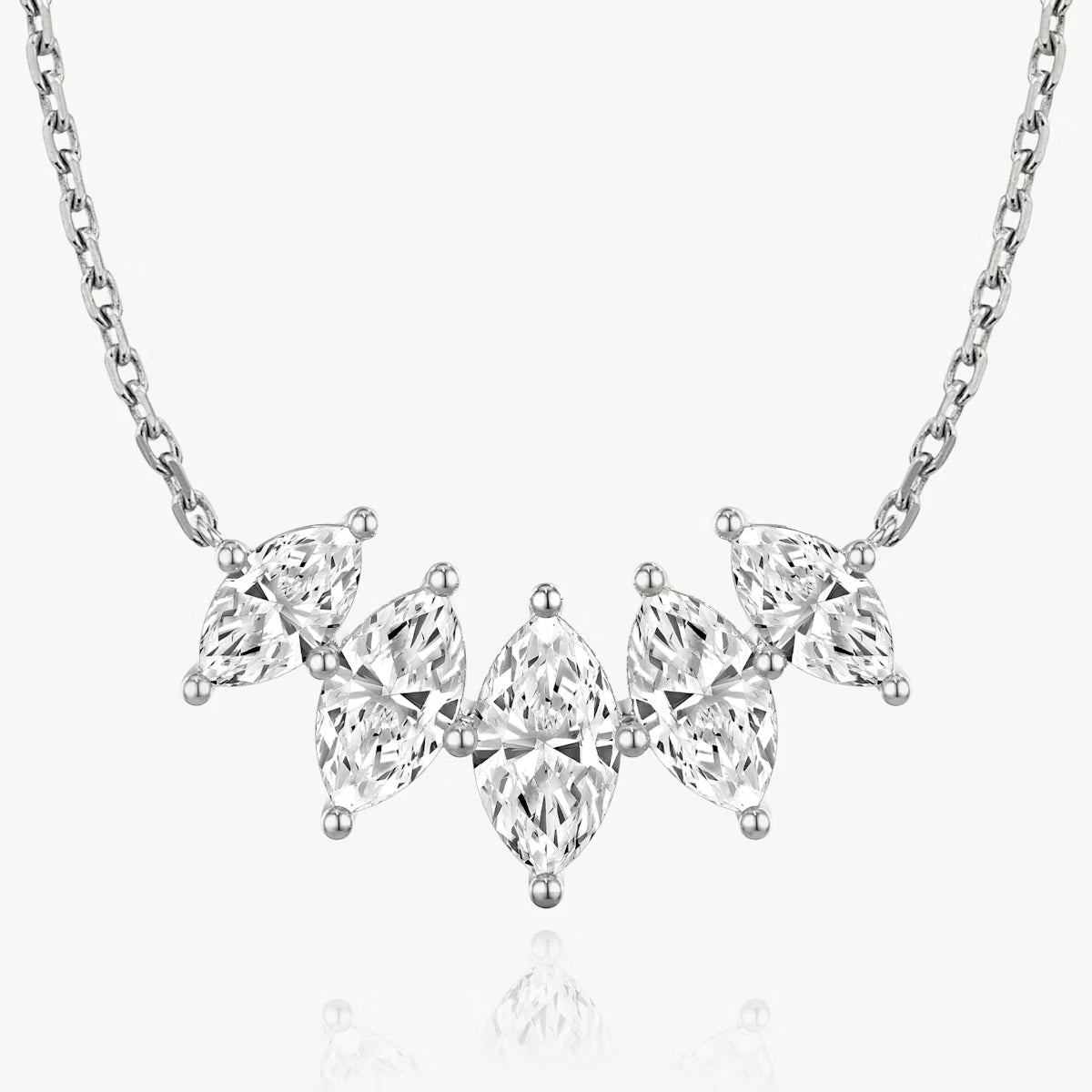 6 Carat Markiz Beştaş Tasarım Pırlanta Kolye beyaz altın ön görünüm