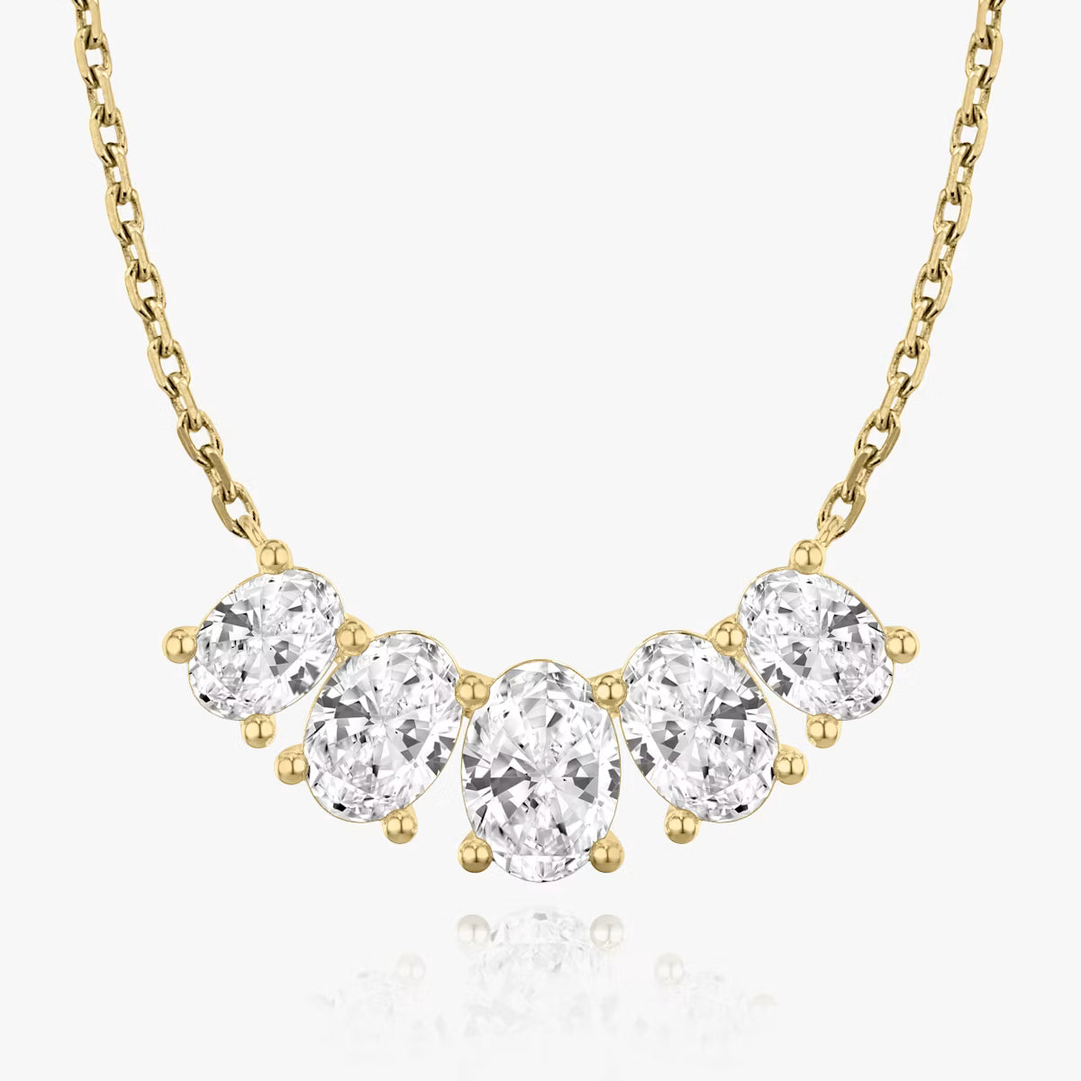5 Carat Oval Beştaş Tasarım Pırlanta Kolye sarı altın ön görünüm
