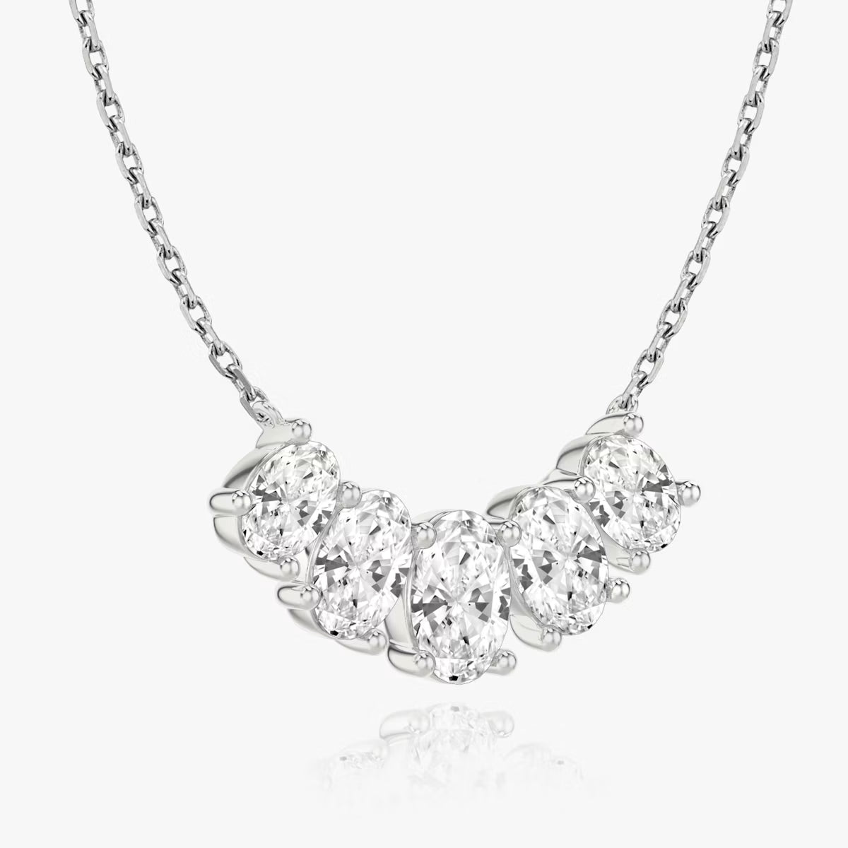 5 Carat Oval Beştaş Tasarım Pırlanta Kolye beyaz altın yan görünüm