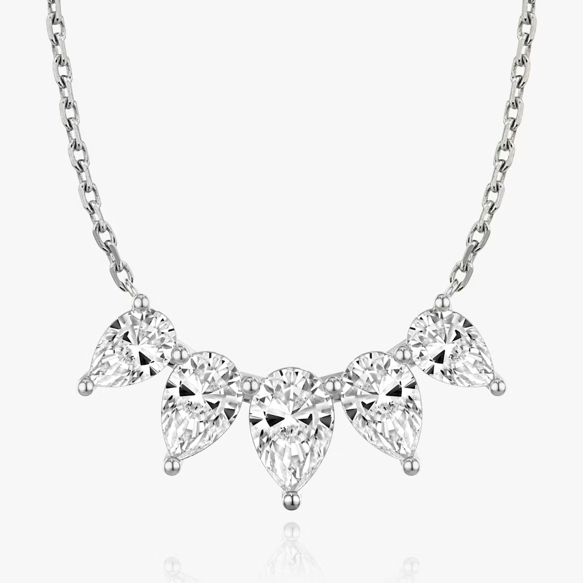 8 Carat Damla Beştaş Tasarım Pırlanta Kolye beyaz altın ön görünüm