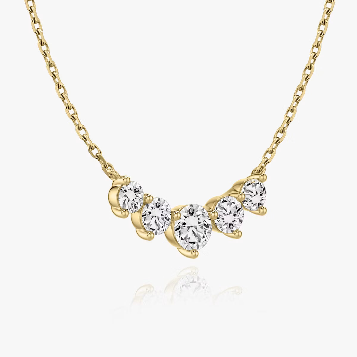 8 Carat Round Beştaş Tasarım Pırlanta Kolye sarı altın yan görünüm
